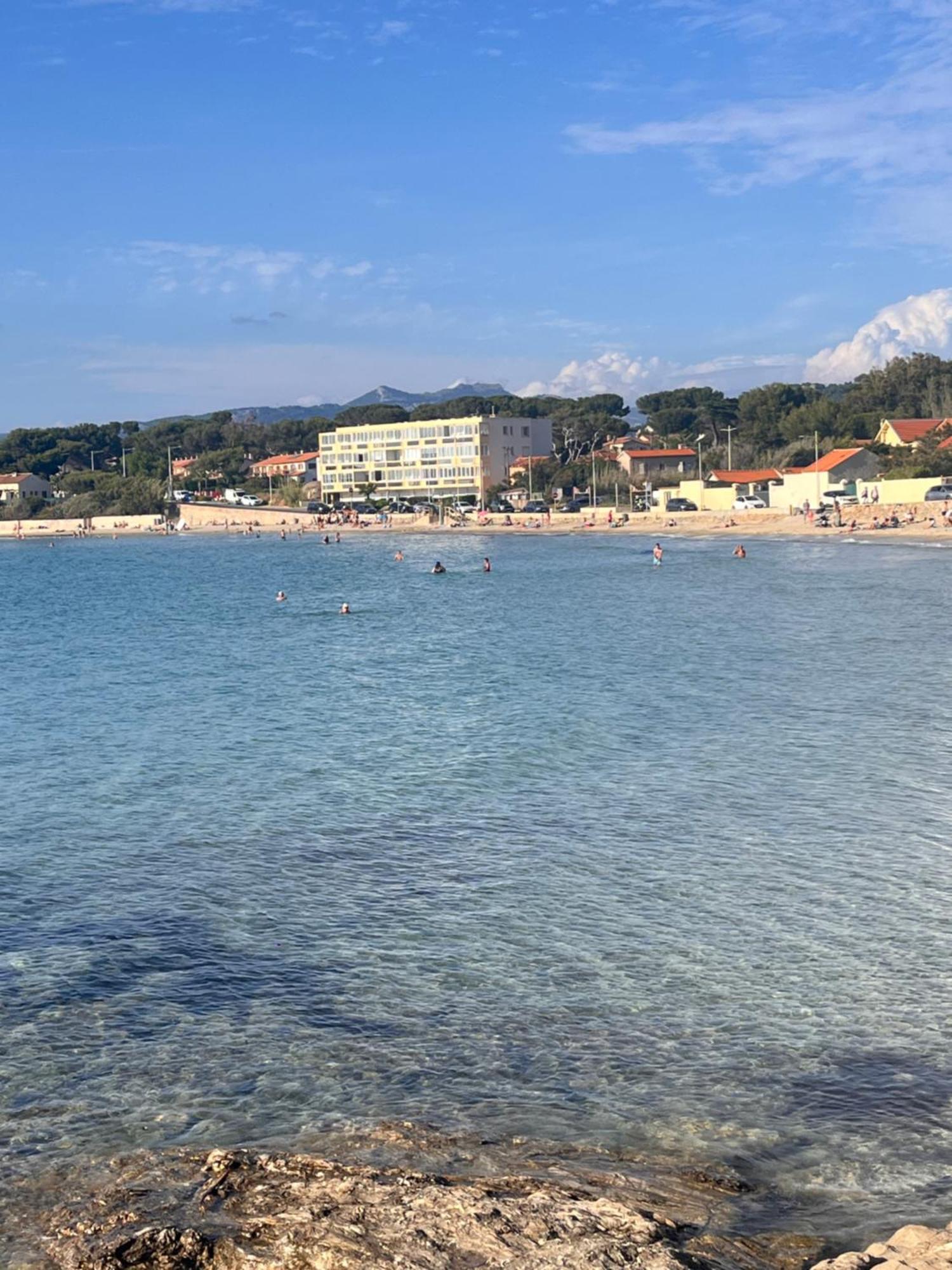 Escapade Au Brusc - Les Pieds Dans L'eau Six-Fours-les-Plages